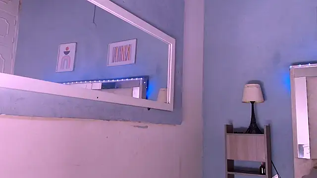 Emily Castillo 1 online show from 4, 10, 2025