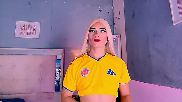 Emily Castillo 1 online show from 4, 7, 2026