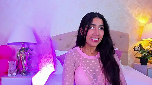 Mia Montess online show from 13, 4, 2026