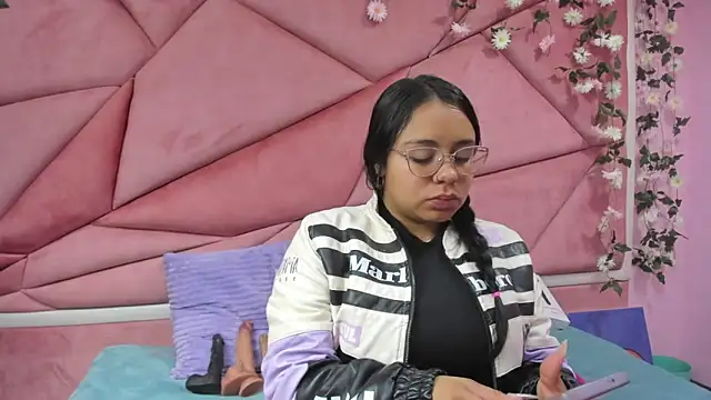  Violeta 18 online show from 23, 11, 2025