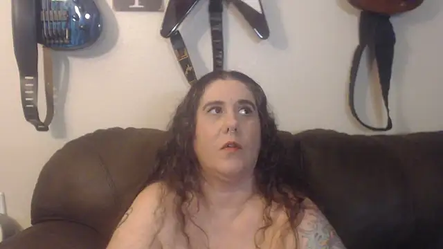 Dreaming Of Blue online show from 2, 3, 2025