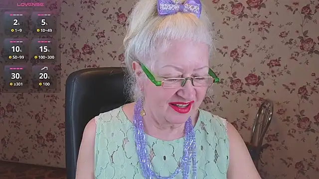 Maya Mayflower online show from 3, 2, 2026