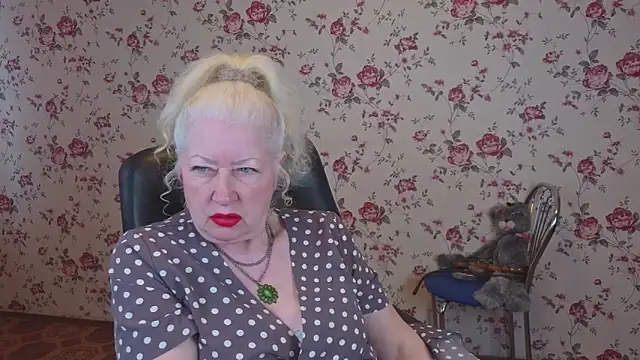 Maya Mayflower online show from 12, 4, 2026