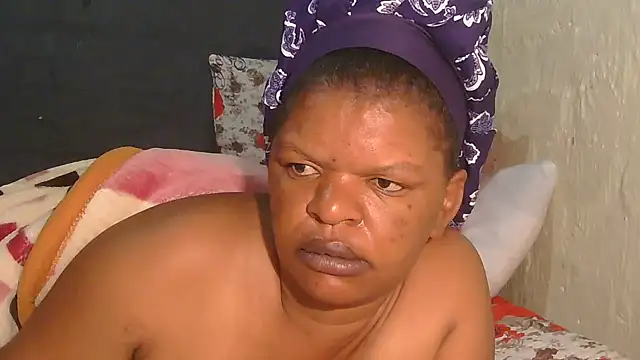 Snapshot of ebony_rose11 chatting on 6, 11, 2025 ebony rose11 online show from 6, 11, 2025