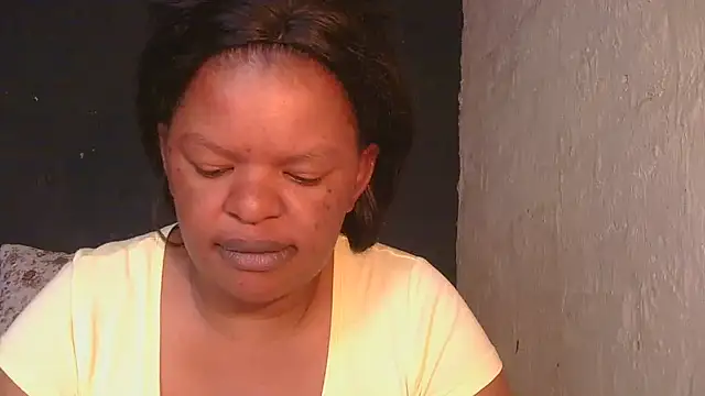 Snapshot of ebony_rose11 chatting on 9, 11, 2025 ebony rose11 online show from 9, 11, 2025