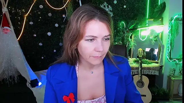 NicoleHitman online show from 1, 2, 2026