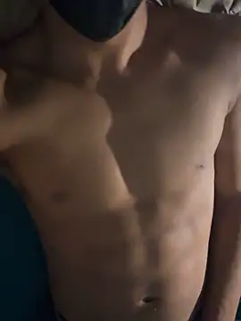 Snapshot of maxx777 chatting on 10, 9, 2025 maxx777 online show from 10, 9, 2025