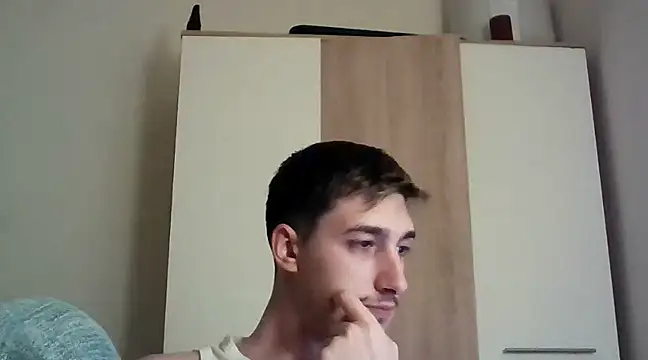 Snapshot of Enoch981 chatting on 20, 3, 2025 Enoch981 online show from 20, 3, 2025