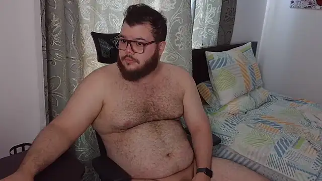 Snapshot of Edmund98 chatting on 1, 12, 2025 Edmund98 online show from 1, 12, 2025