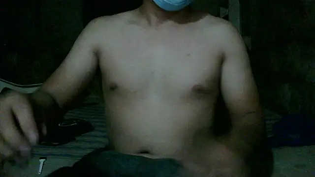 Snapshot of mikigamesH2 chatting on 16, 3, 2025 mikigamesH2 online show from 16, 3, 2025