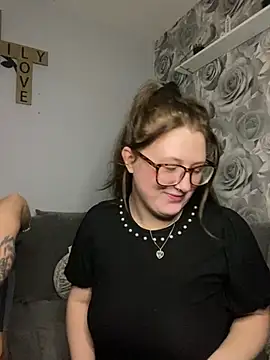 Snapshot of coupleajcc chatting on 16, 3, 2025 coupleajcc online show from 16, 3, 2025