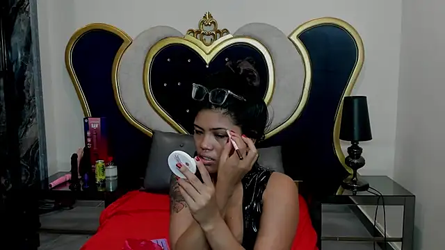 Snapshot of NovaMichel chatting on 2, 11, 2025 NovaMichel online show from 2, 11, 2025