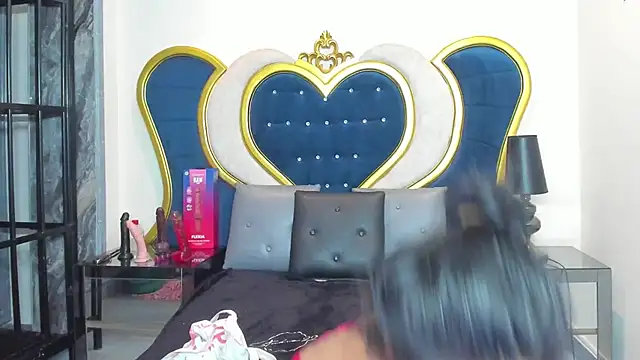 Snapshot of NovaMichel chatting on 10, 11, 2025 NovaMichel online show from 10, 11, 2025