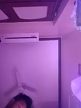 horniestboi online show from 4, 3, 2026