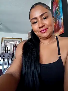 Ariana Rodriguez online show from 23, 10, 2025