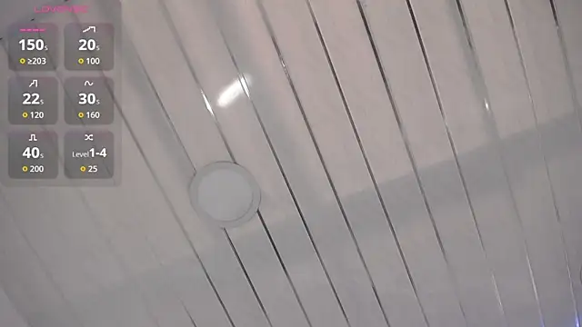 Cristal Velle online show from 4, 10, 2025