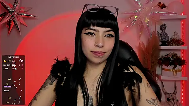 Saraa Desiree online show from 18, 3, 2025