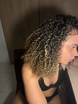 KittyTwerk 2 online show from 26, 3, 2026