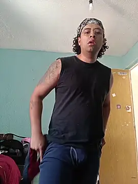 Snapshot of DocPepino chatting on 11, 4, 2026 DocPepino online show from 11, 4, 2026