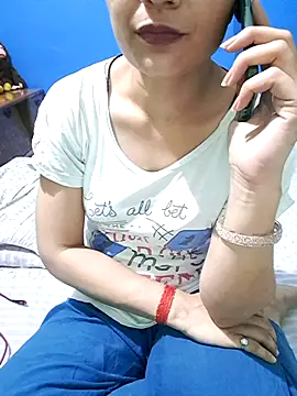 Cute-Zarina online show from 28, 9, 2025