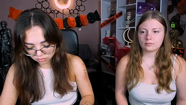 kiki swan online show from 23, 10, 2025