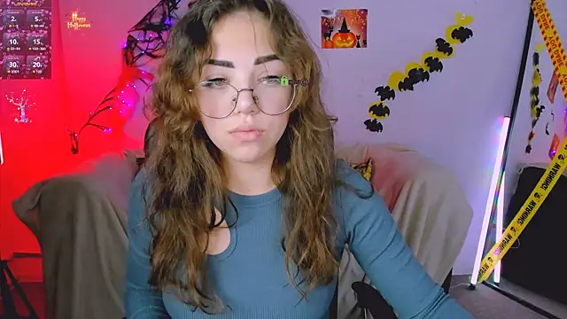 kiki swan online show from 30, 10, 2025