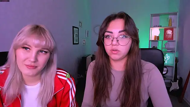 kiki swan online show from 15, 12, 2025