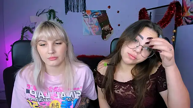 Snapshot of kiki_swan chatting on 6, 1, 2026 kiki swan online show from 6, 1, 2026