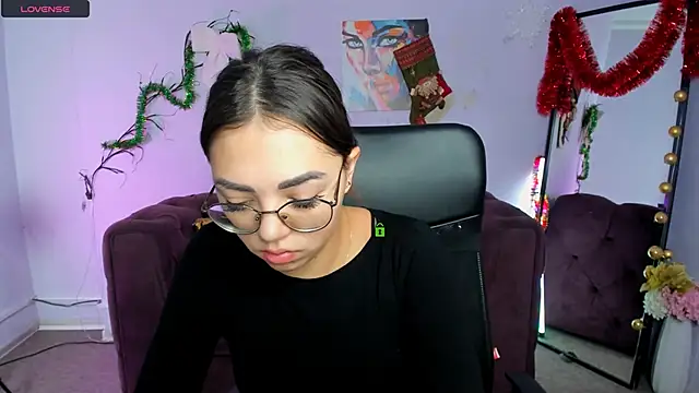 Snapshot of kiki_swan chatting on 10, 1, 2026 kiki swan online show from 10, 1, 2026