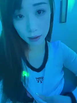 Snapshot of TOP_yoyo chatting on 22, 9, 2025 TOP yoyo online show from 22, 9, 2025