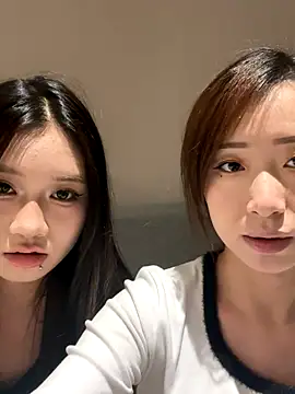 Snapshot of TOP_yoyo chatting on 18, 10, 2025 TOP yoyo online show from 18, 10, 2025