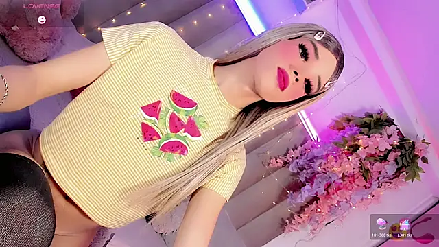 Snapshot of Nina_Keyli chatting on 15, 6, 2026 Nina Keyli online show from 15, 6, 2026