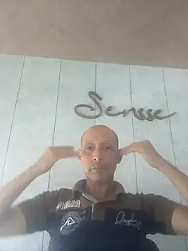 locotronalo online show from 5, 3, 2025