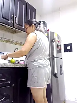 victoria wayne online show from 23, 9, 2025