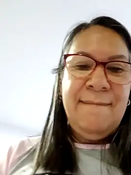 victoria wayne online show from 6, 10, 2025