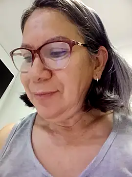 victoria wayne online show from 29, 3, 2026