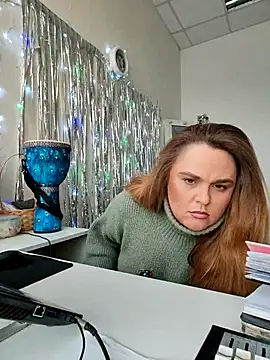 Juicy PeachLux online show from 14, 1, 2026