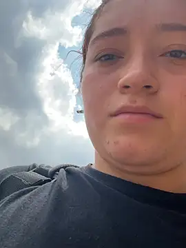 Snapshot of Karina_Leon chatting on 6, 2, 2026 Karina Leon online show from 6, 2, 2026