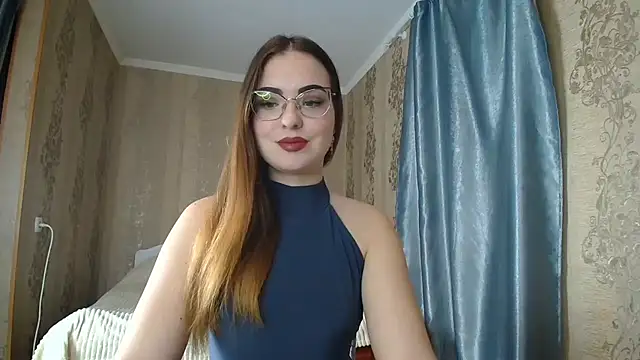 Snapshot of Leila_Kissyu chatting on 19, 11, 2025 Leila Kissyu online show from 19, 11, 2025
