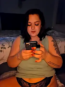 Saucy-Serenity online show from 22, 3, 2025