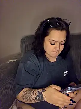 Saucy-Serenity online show from 2, 11, 2025