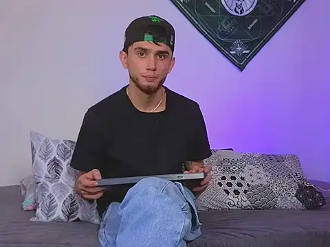 samevansx  online show from 1, 10, 2025