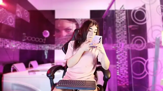 Small Hot19 online show from 29, 3, 2026