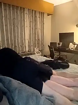 KITTYBOOBOOFUXX online show from 24, 11, 2025