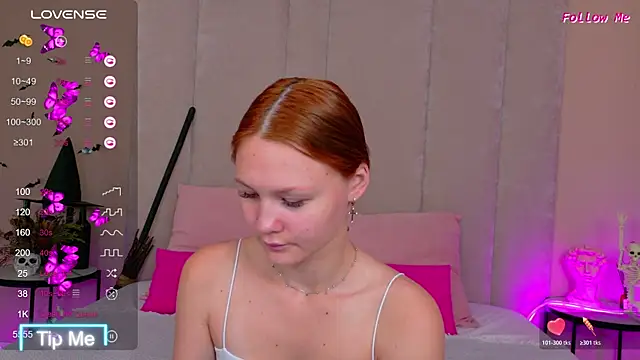 Snapshot of AmeliRoyse chatting on 2, 11, 2025 AmeliRoyse online show from 2, 11, 2025