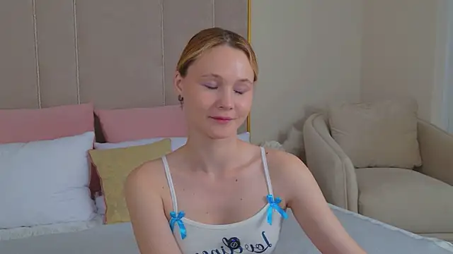 Snapshot of AmeliRoyse chatting on 10, 6, 2026 AmeliRoyse online show from 10, 6, 2026