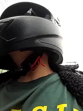 Snapshot of Luna-nevada chatting on 18, 9, 2025 Luna-nevada online show from 18, 9, 2025