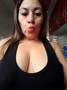 Snapshot of Luna-nevada chatting on 24, 9, 2025 Luna-nevada online show from 24, 9, 2025