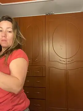 Luna-nevada online show from 3, 3, 2026