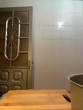 Luna-nevada online show from 17, 4, 2026